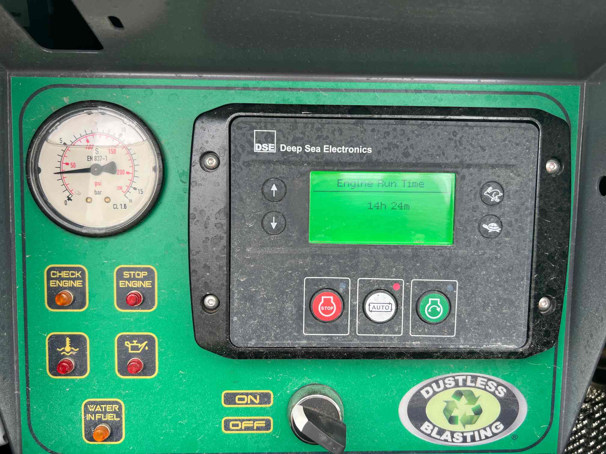 Mobile XL DB500 Mobile Dustless Blasting System