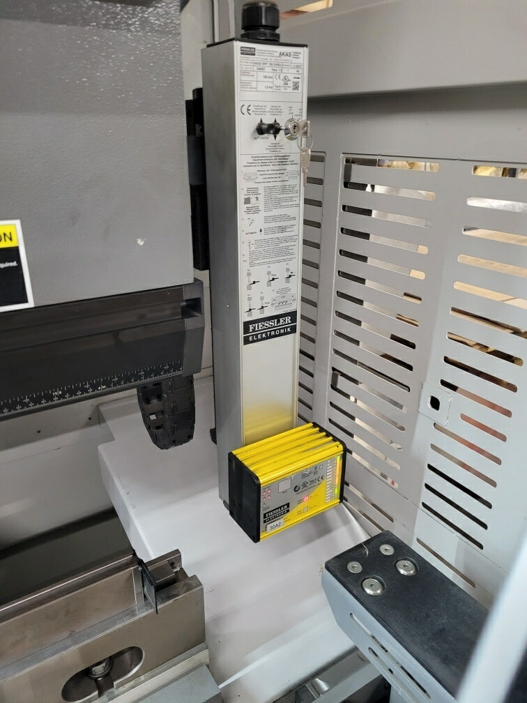 248 Ton x 13' ByStronic Xact Smart 225/4100 Press Brake