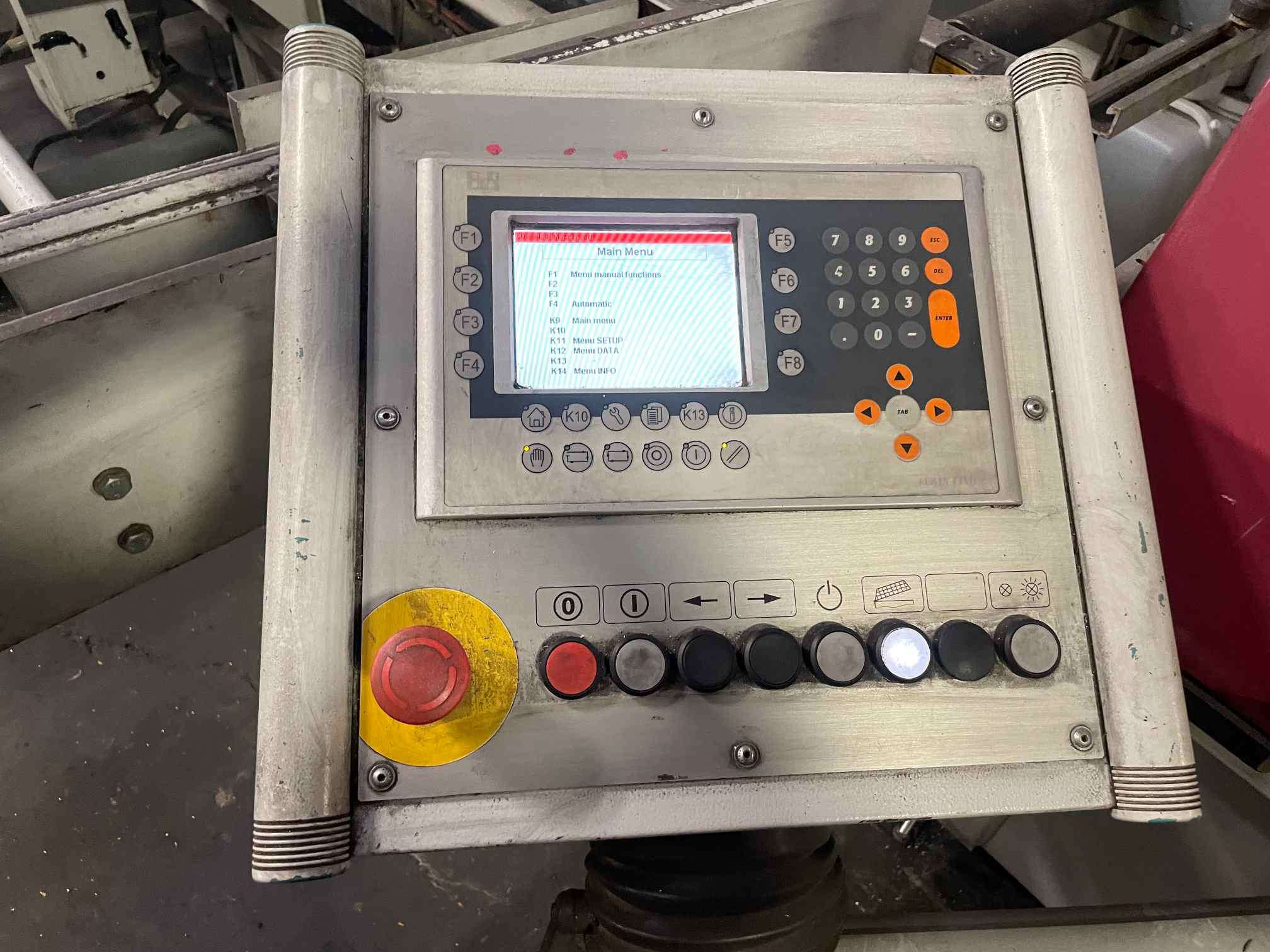 Behringer Val-560 NC1 Automatic Cold Saw