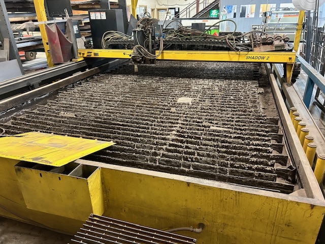 Esab Plasma Shadow 2-10 PC Plasma Cutter