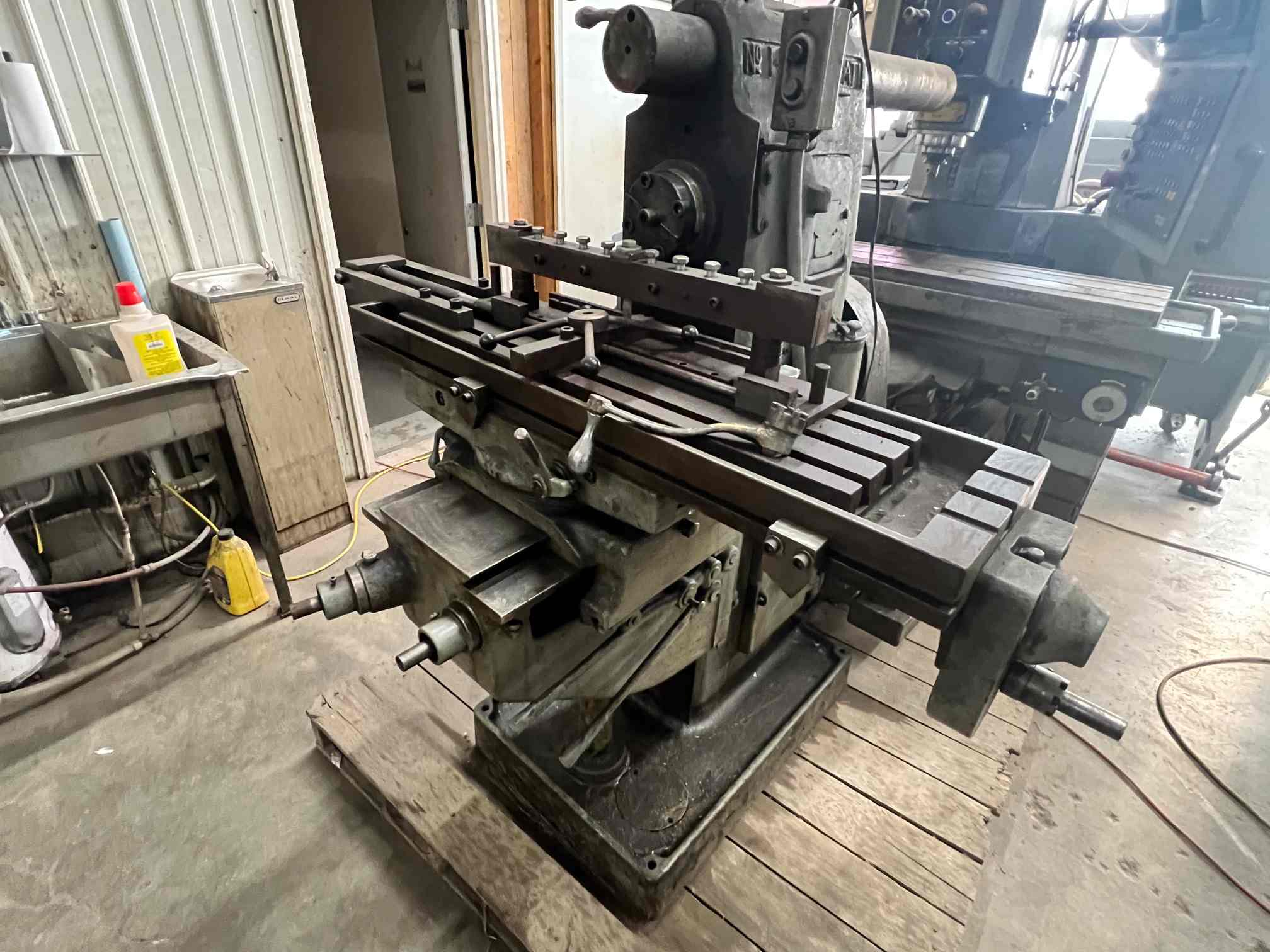 Cincinnati Horizontal Knee Mill