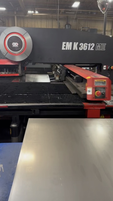 33 Ton Amada EMK-3612 MII Turret Punch