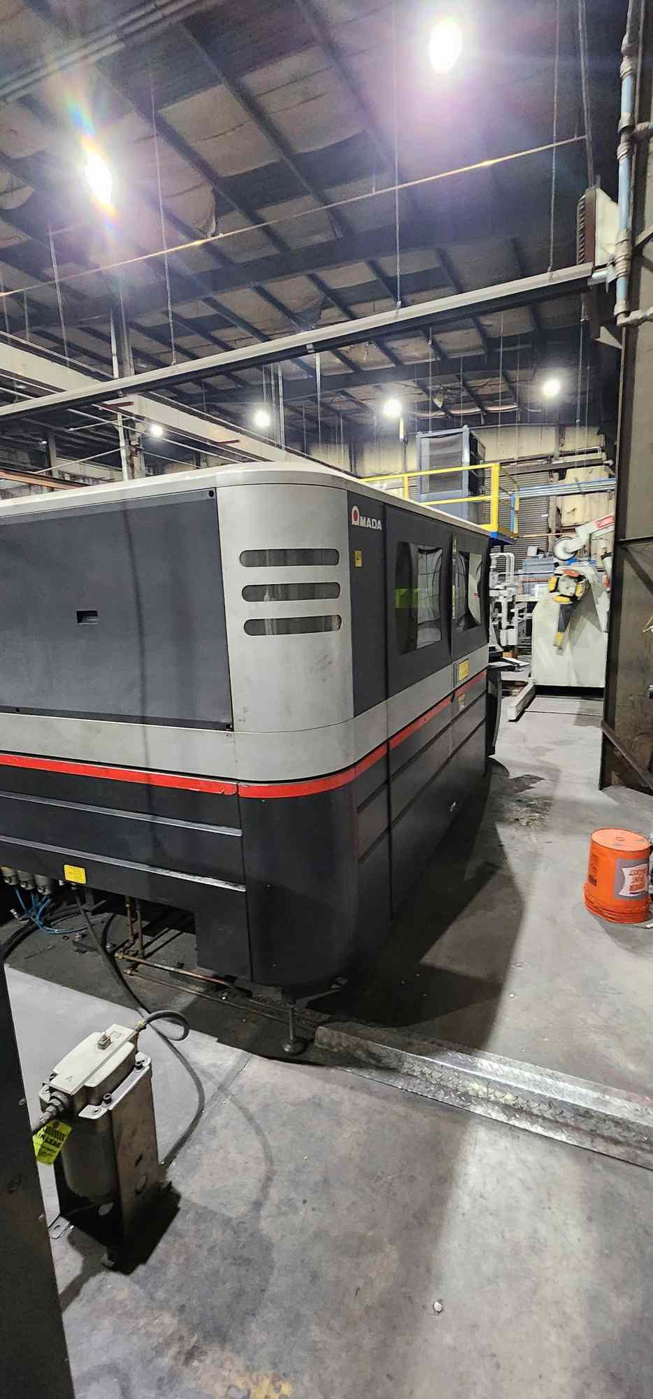 4000 Watt Amada FOL-3015-AJ Fiber Laser