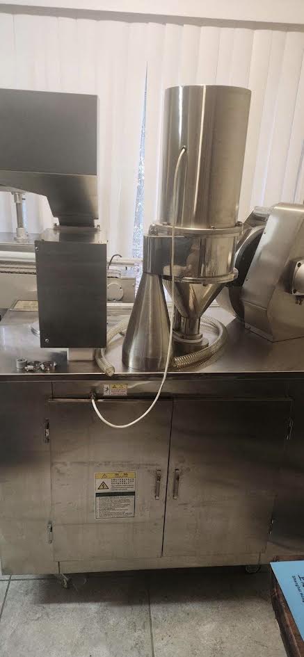 CapsulCN Semi-Automatic Capsule Filling Machine JTJ-V Pro 5
