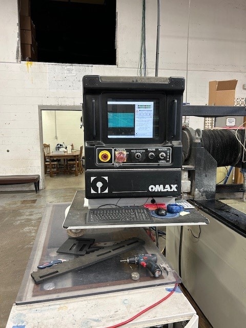 Omax 2652 waterjet
