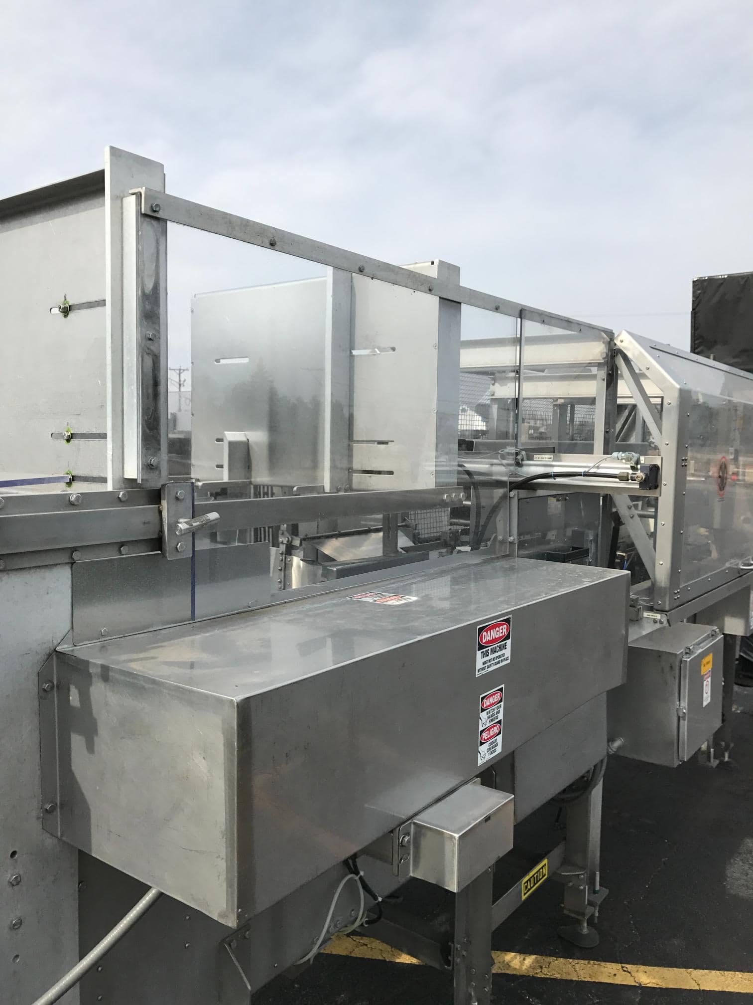 S.V. Dice 127SL Case Packer