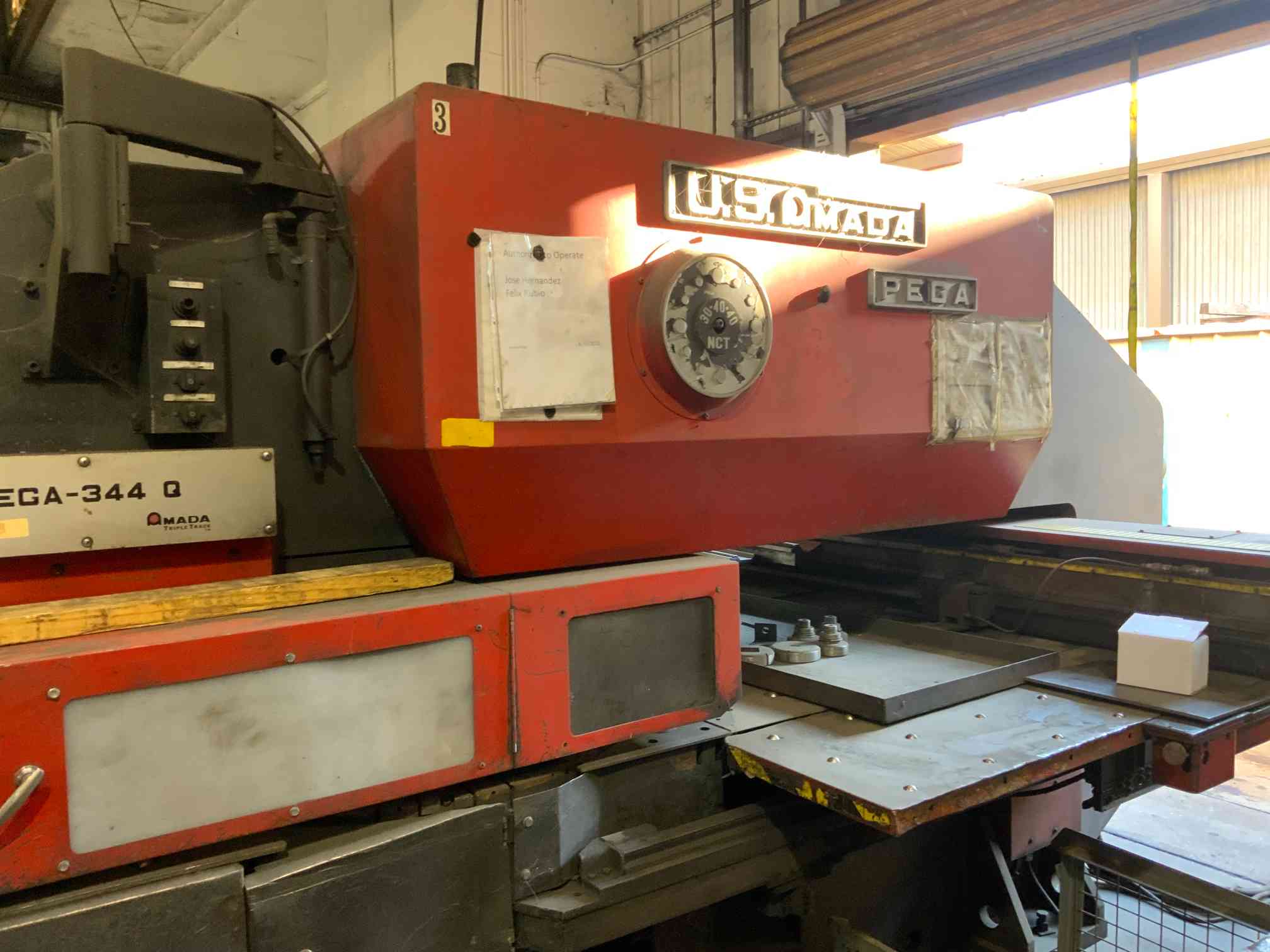 30 Ton Amada Pega 344 Q