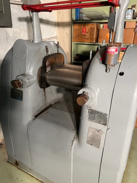 6" x 13" EEMCO Two Roll Lab Mill