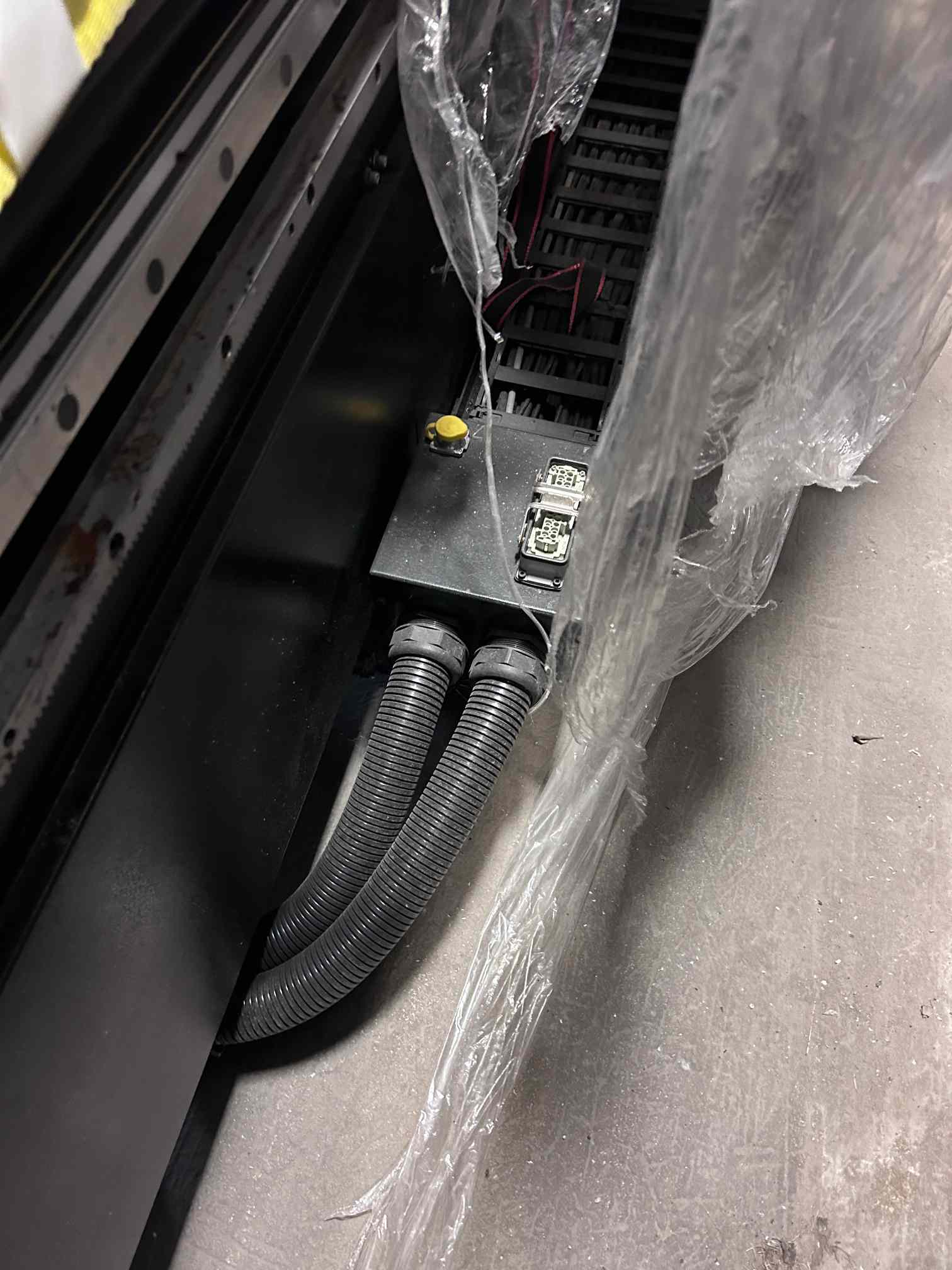 4'x8' CNC Factory Viper XP Router