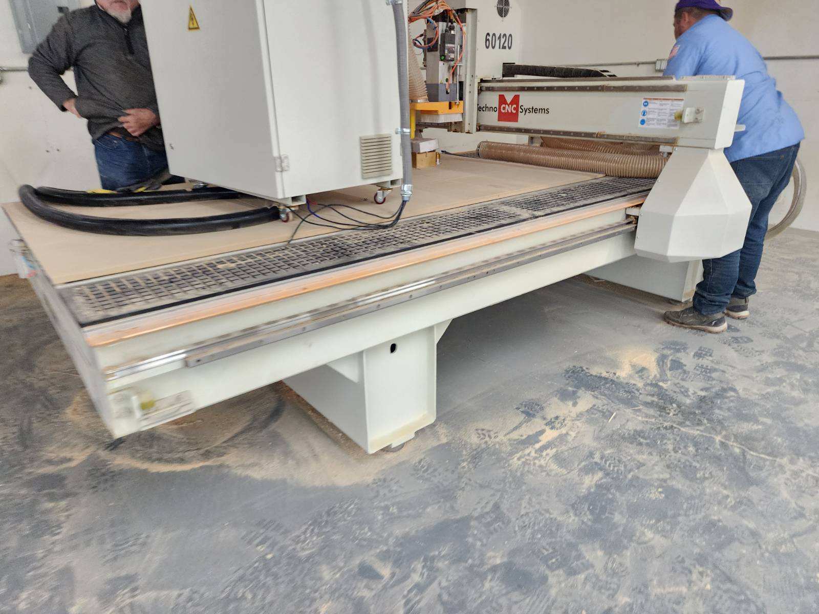 Techno Titan Series 60120 CNC Router with Becker Vacuum Pump