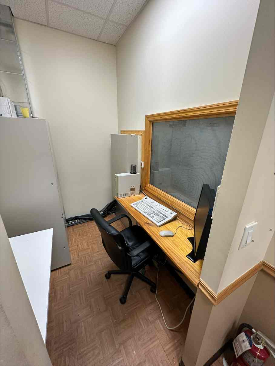 Hitachi Airis II 0.3T Open MRI