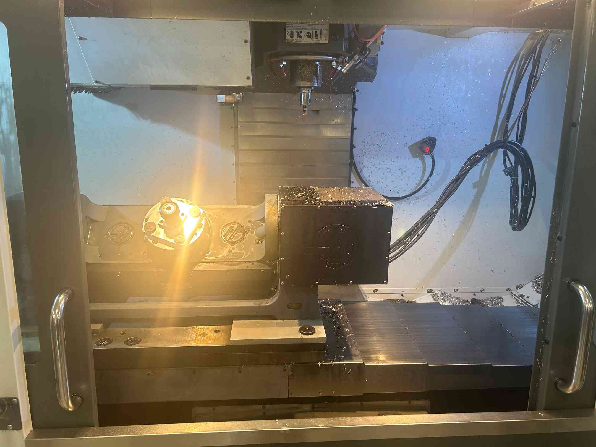 Haas VF-5SS CNC VMC