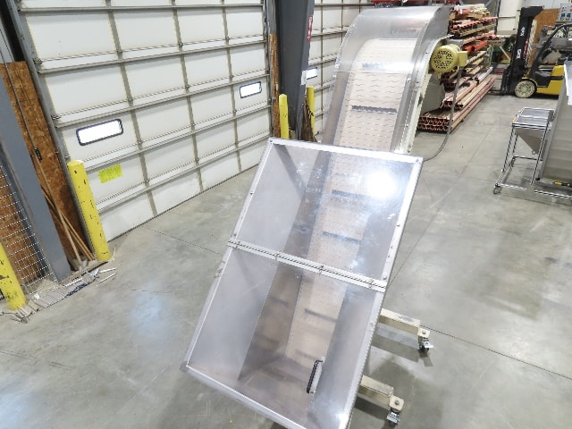 Kartridg Pak 18"x 11' Cleated Incline Conveyor Elevator Feed Hopper 72FPM