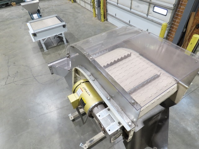 Kartridg Pak 18"x 11' Cleated Incline Conveyor Elevator Feed Hopper 72FPM