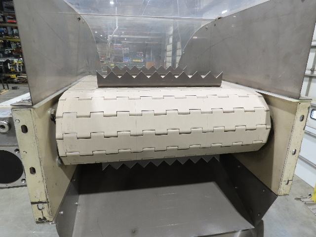 Kartridg Pak 18"x 11' Cleated Incline Conveyor Elevator Feed Hopper 72FPM