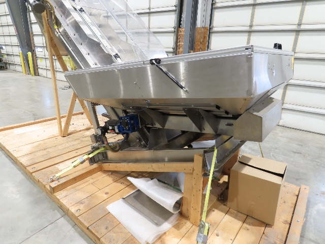 Shibuya Hoppmann Stainless Bottle Valve Feed Hopper Elevator Conveyor .5Hp 460V