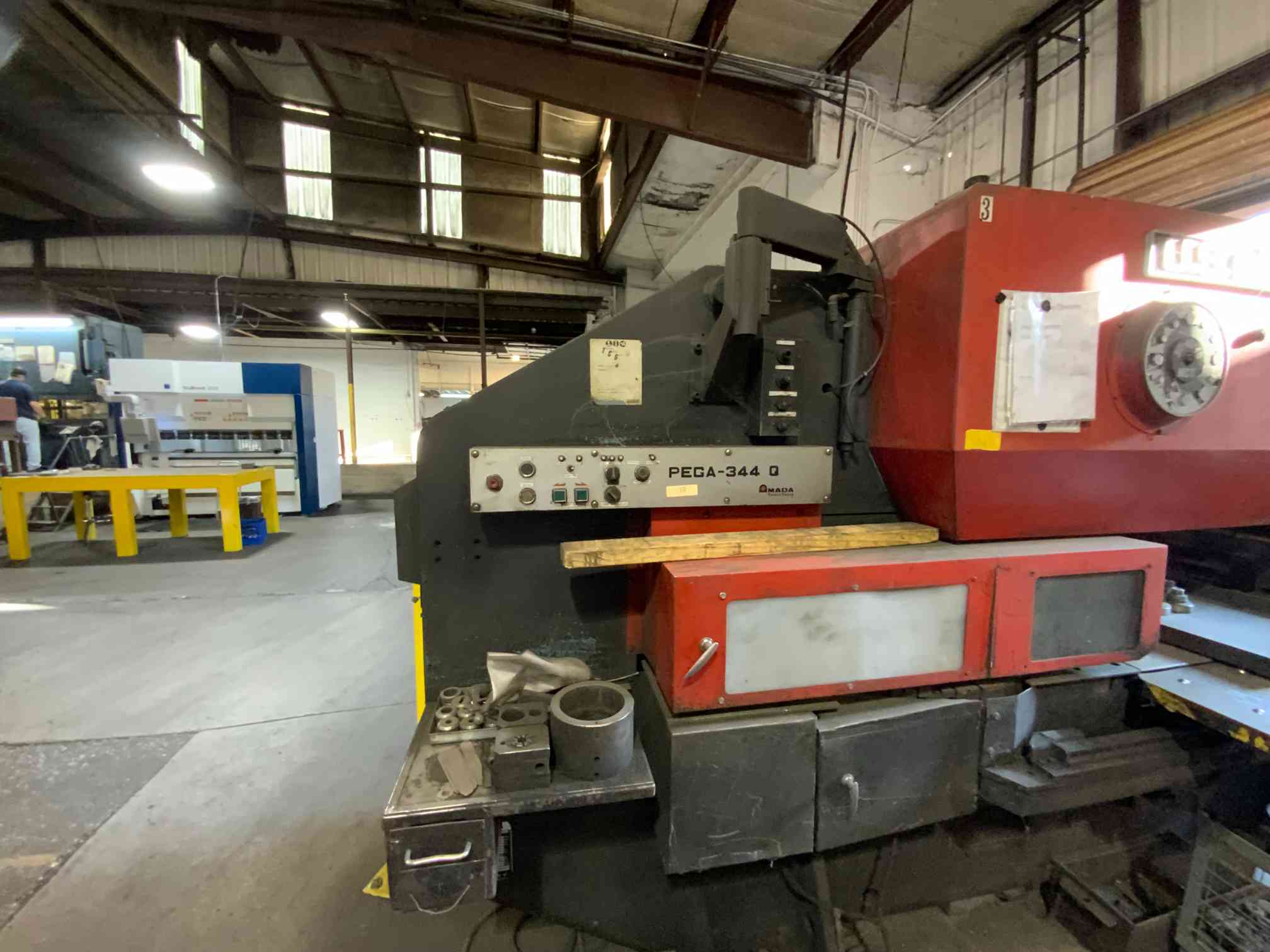 30 Ton Amada Pega 344 Q
