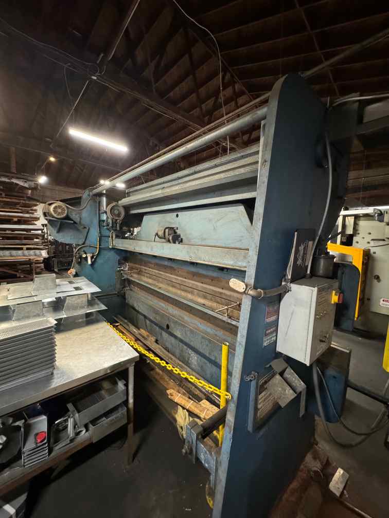 90 Ton x 12' Chicago 1012-1 Press Brake