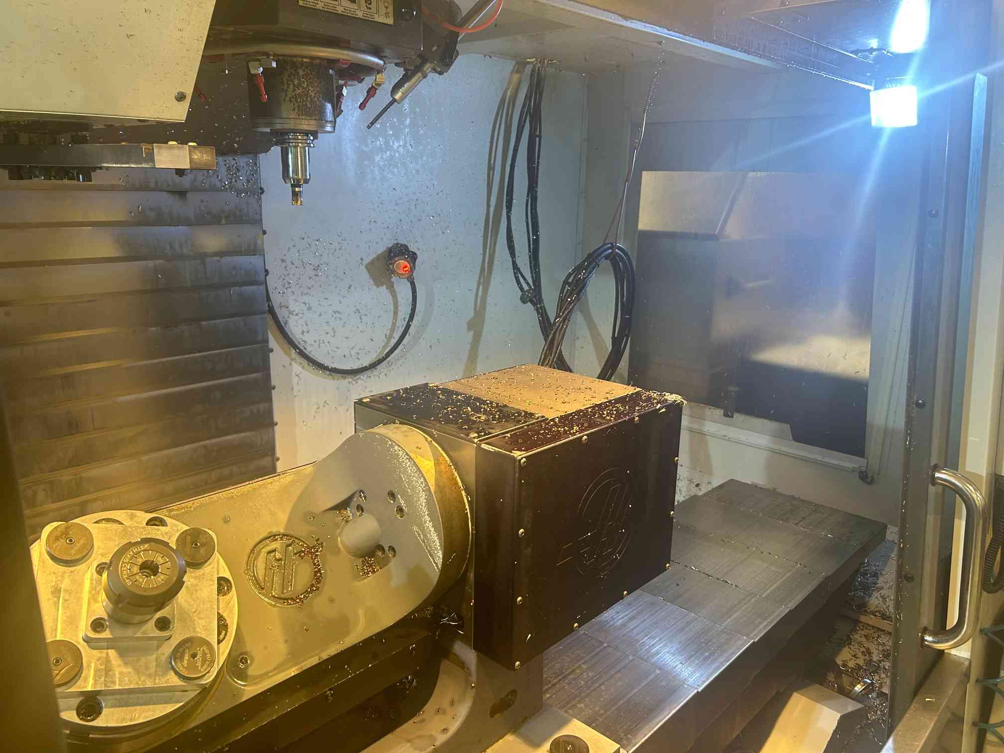 Haas VF-5SS CNC VMC