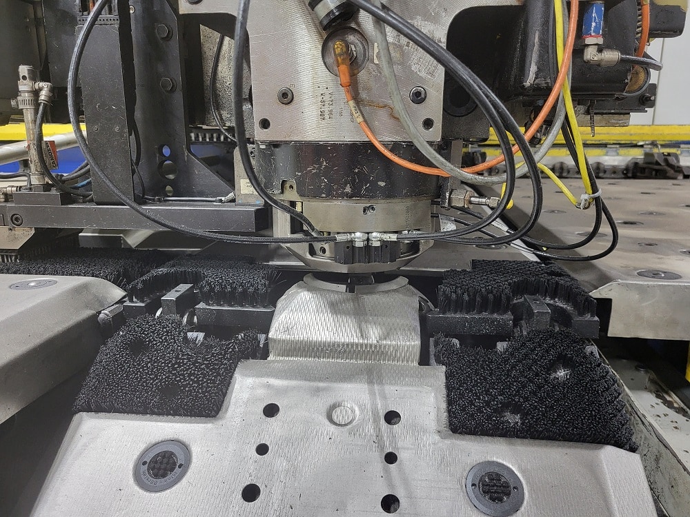 25 Ton Trumpf Trumatic 600L Laser/Turret Combo