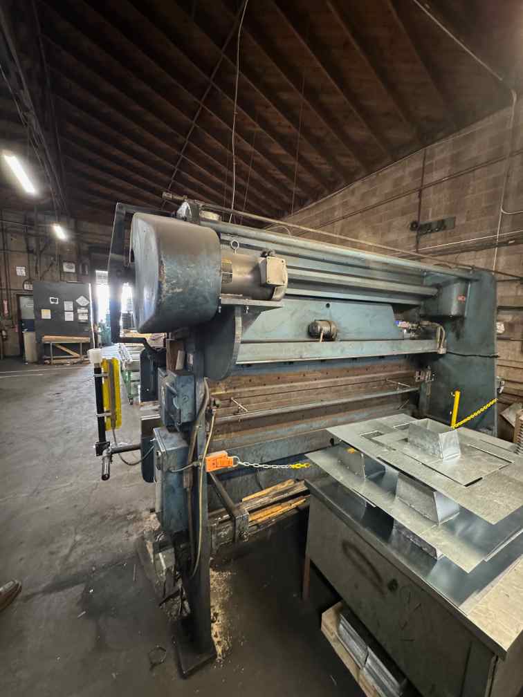 90 Ton x 12' Chicago 1012-1 Press Brake