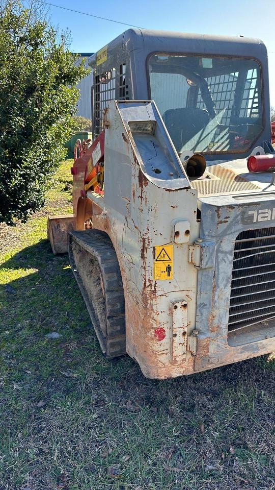 Takeuchi TL8W Skid Steer Loader