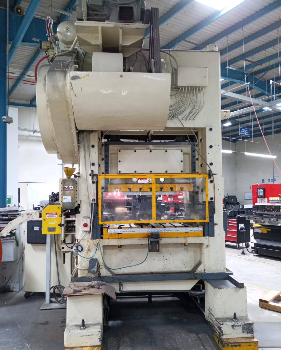 150 Ton Minster P2 150-54 Punch Press