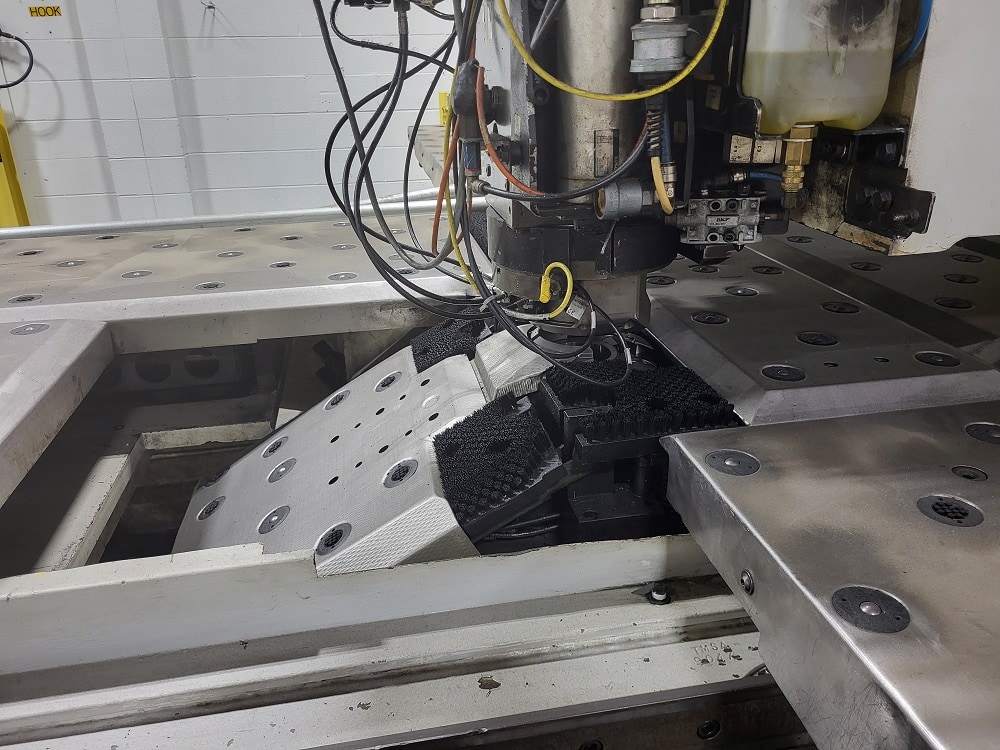 25 Ton Trumpf Trumatic 600L Laser/Turret Combo