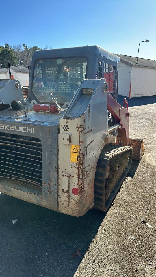 Takeuchi TL8W Skid Steer Loader