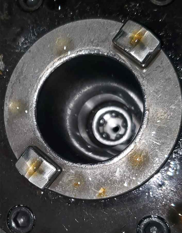 Haas VF-4 VMC