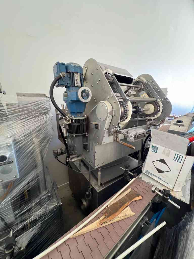 DT Merrill Pennwalt 72-16 Pill Counting Machine