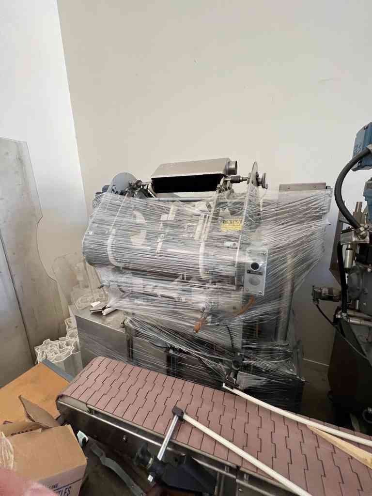 DT Merrill Pennwalt 72-16 Pill Counting Machine