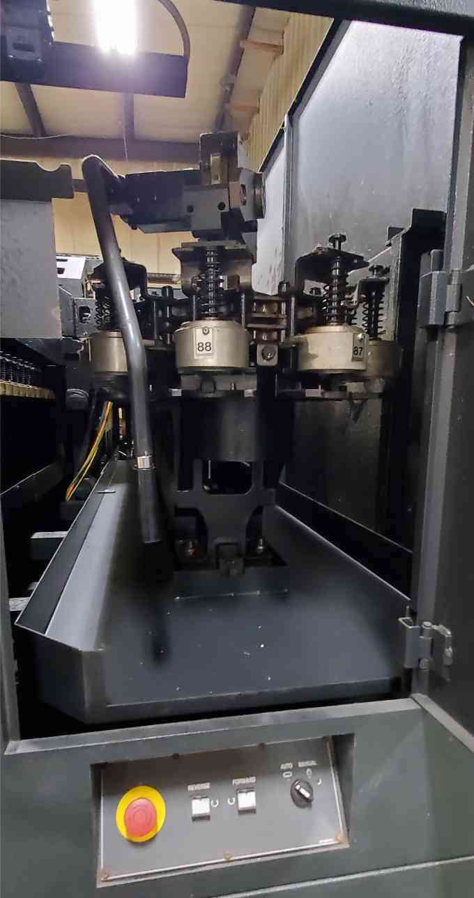 Mazak Variaxis 730 CNC VMC