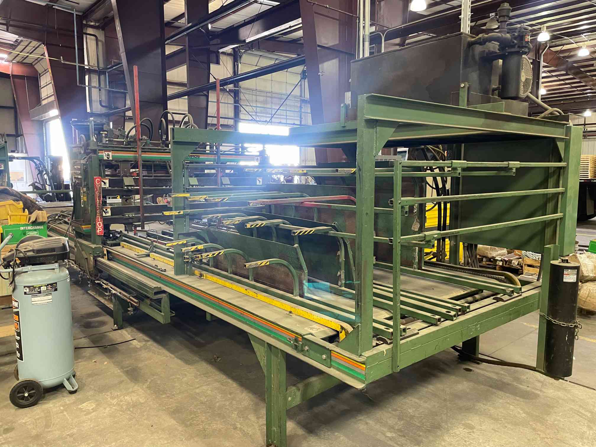 Viking Champion 304 Automatic Pallet Nailer and Stacker
