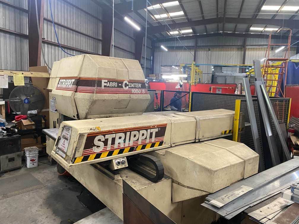 33 Ton Strippit Fabri-Center 1000S Turret Punch
