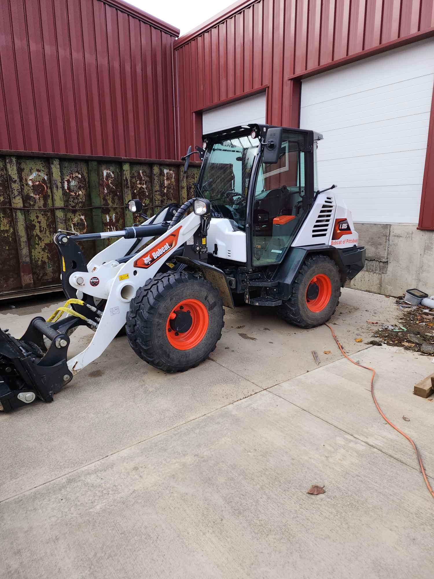 L85 Bobcat Wheel Loader