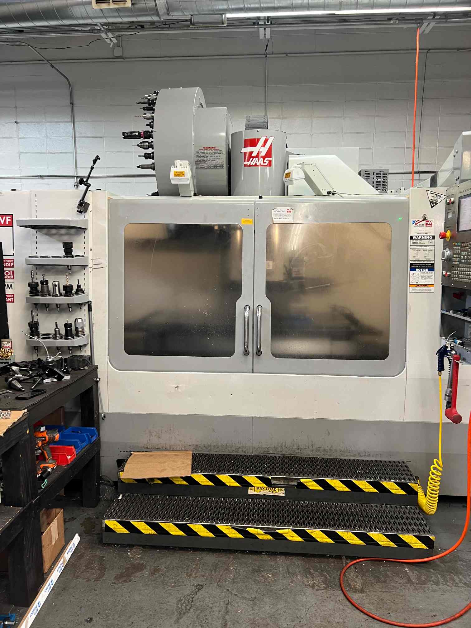 Haas VF-6SS VMC