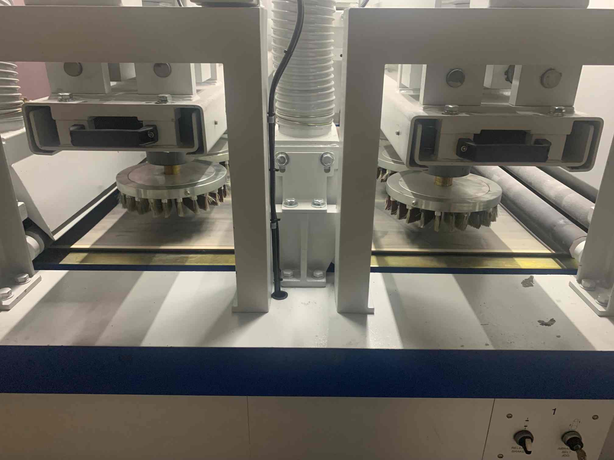 52″ 4-Head Apex Machine Group 2052M-DSSDc Sanding & Polishing Machine