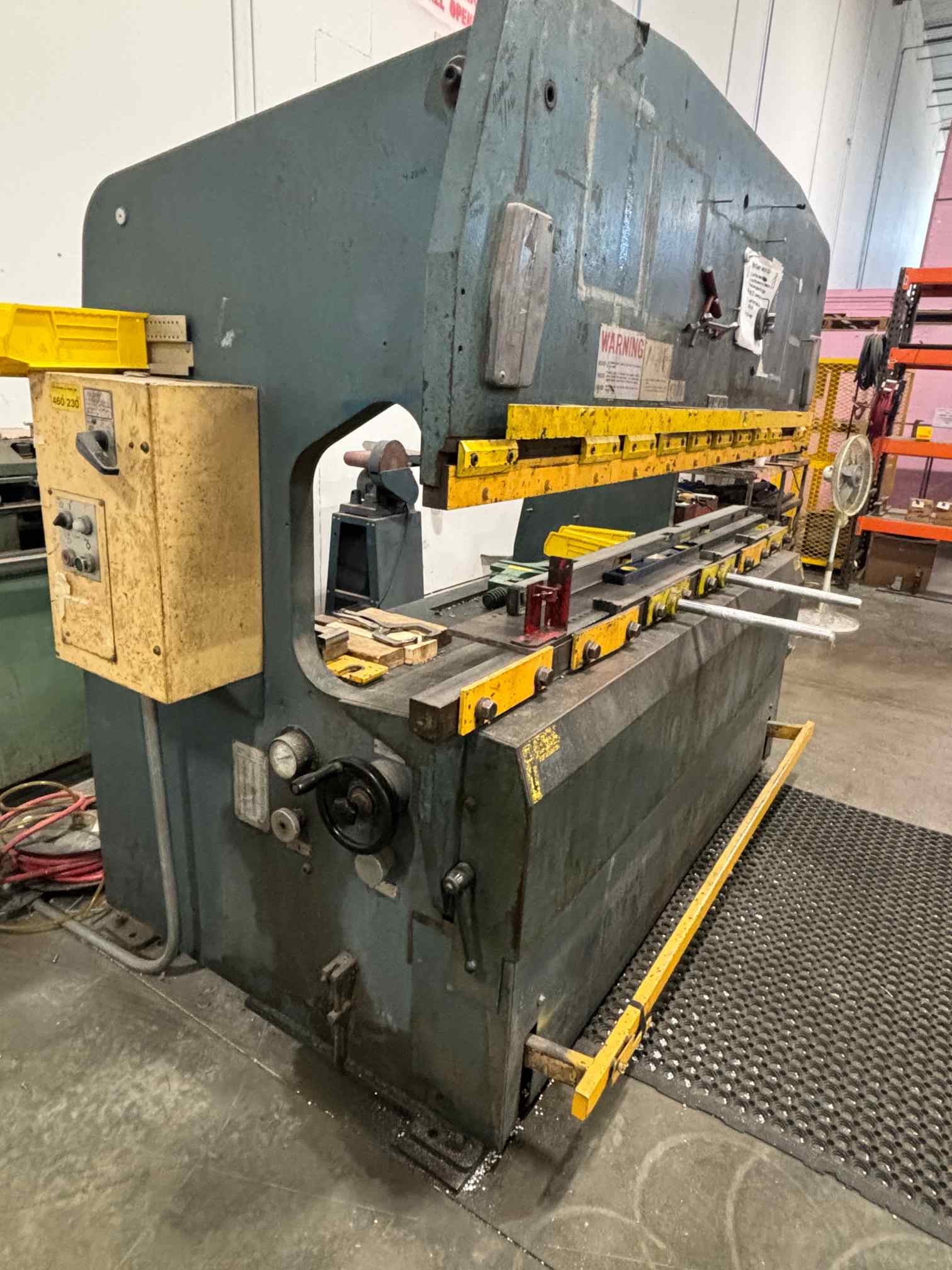 88 Ton x 8' Amada RG 80 Press Brake