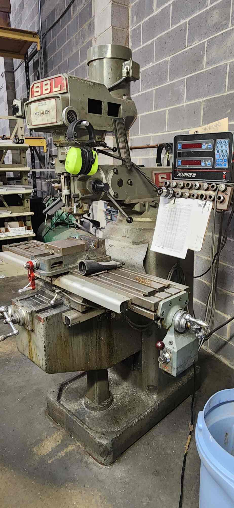 SBL 2VH Knee Mill