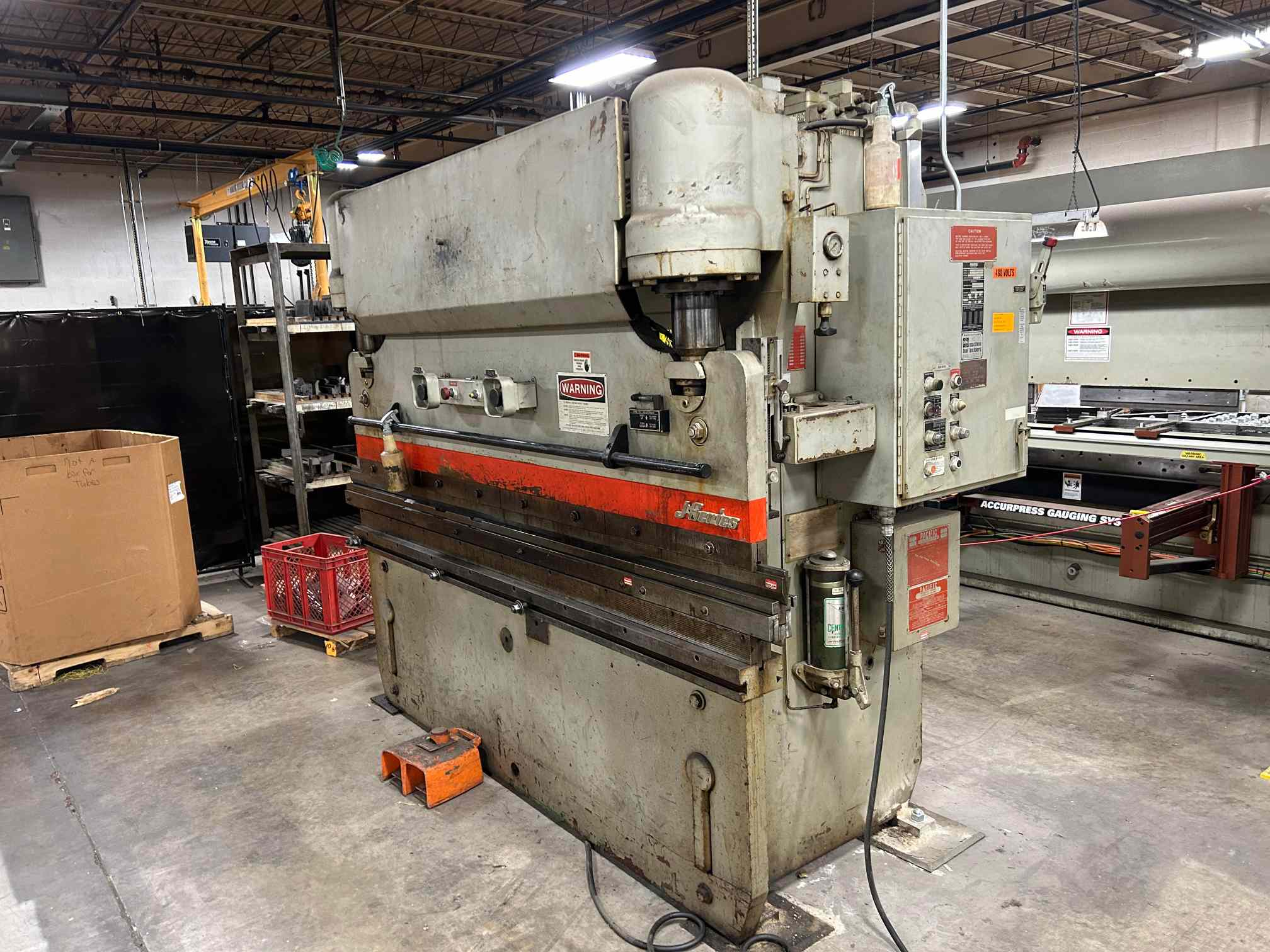 75 Ton x 8' Pacific J75-8 Press Brake