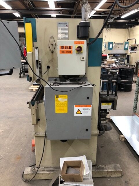 4' x 25 Ton Premier 425 Press Brake
