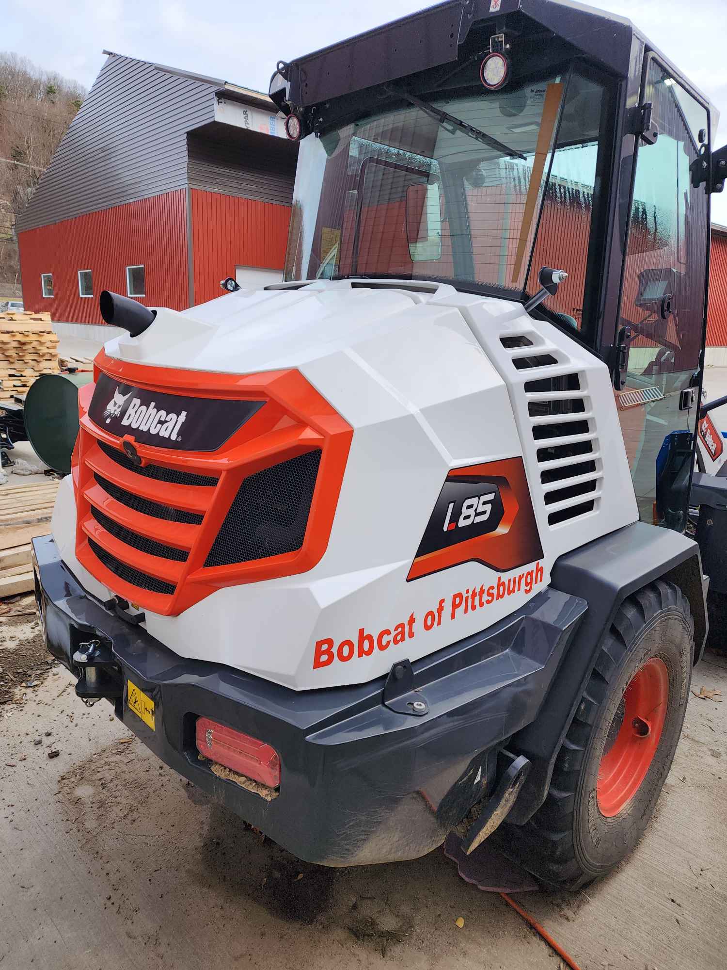 L85 Bobcat Wheel Loader
