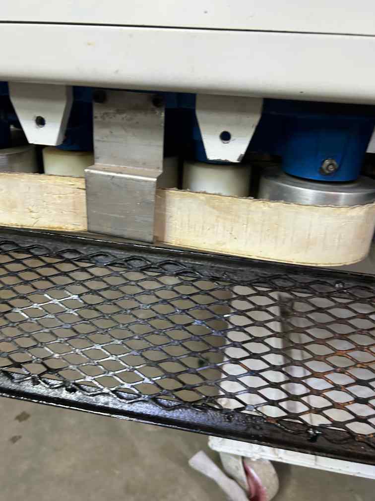 St. Regis 90E Pinch Bottom Field Closer Bag Sealer