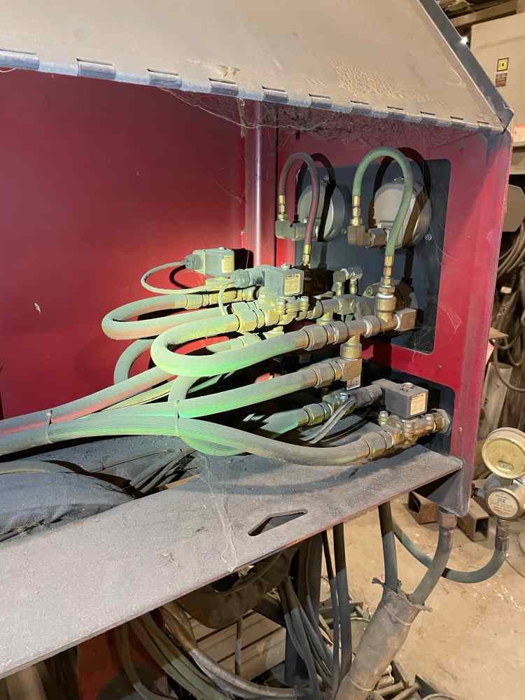 12' x 32'-6" Koike Master Graph 2 3100 CNC Plasma