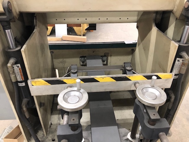4' x 25 Ton Premier 425 Press Brake