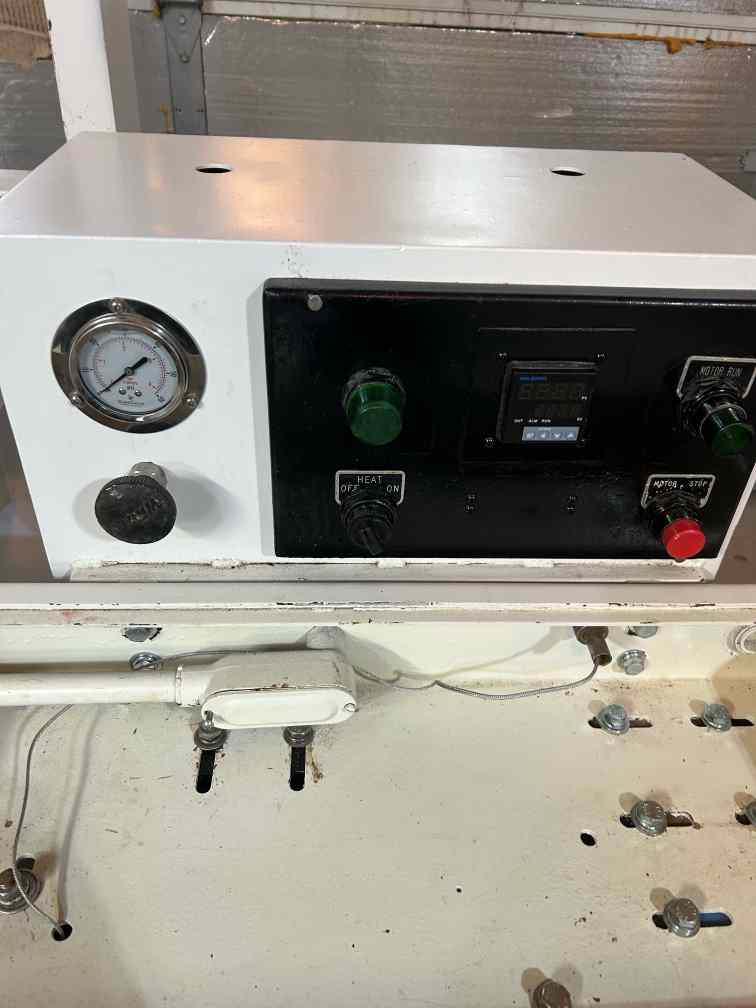 St. Regis 90E Pinch Bottom Field Closer Bag Sealer
