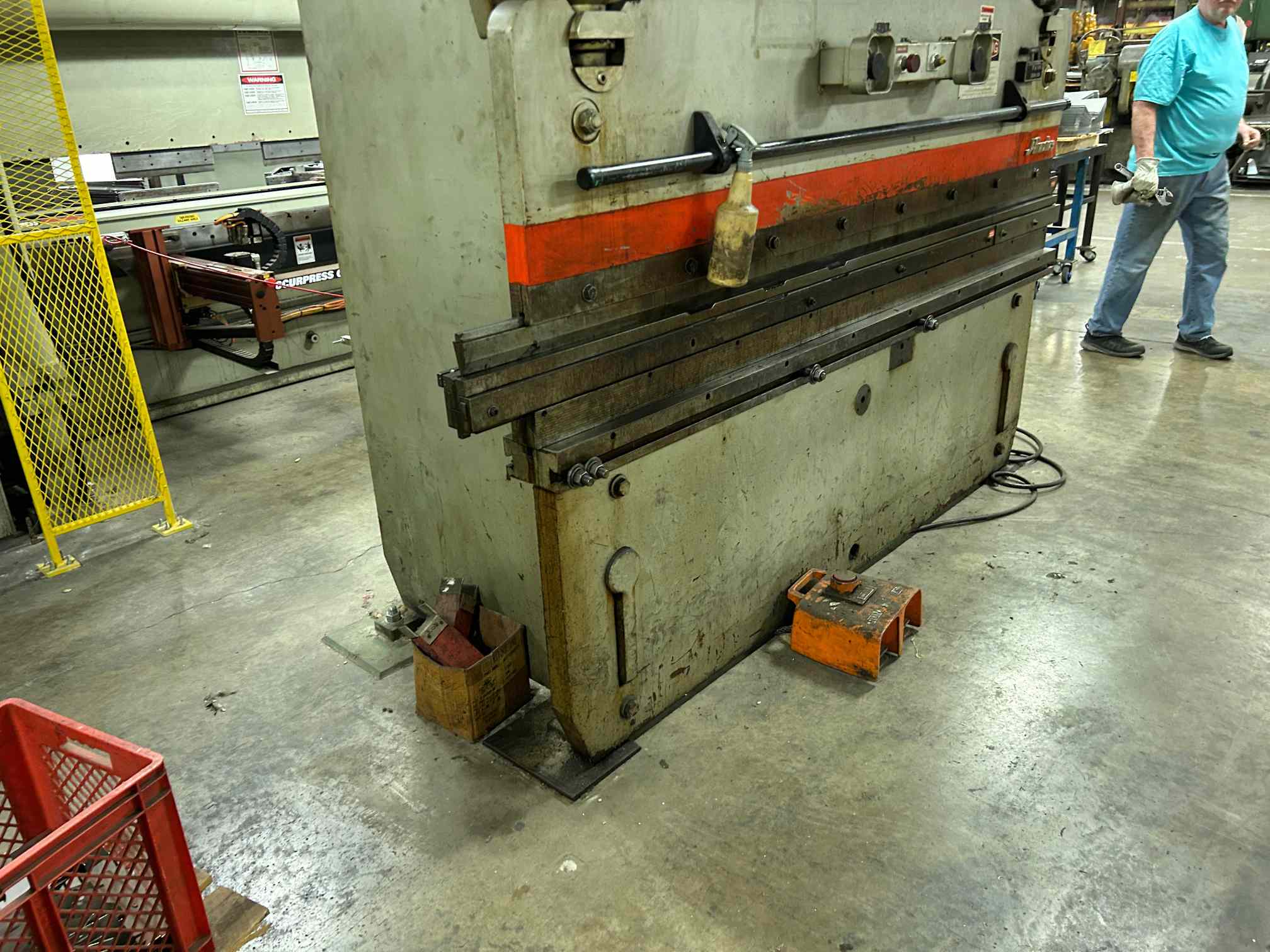 75 Ton x 8' Pacific J75-8 Press Brake