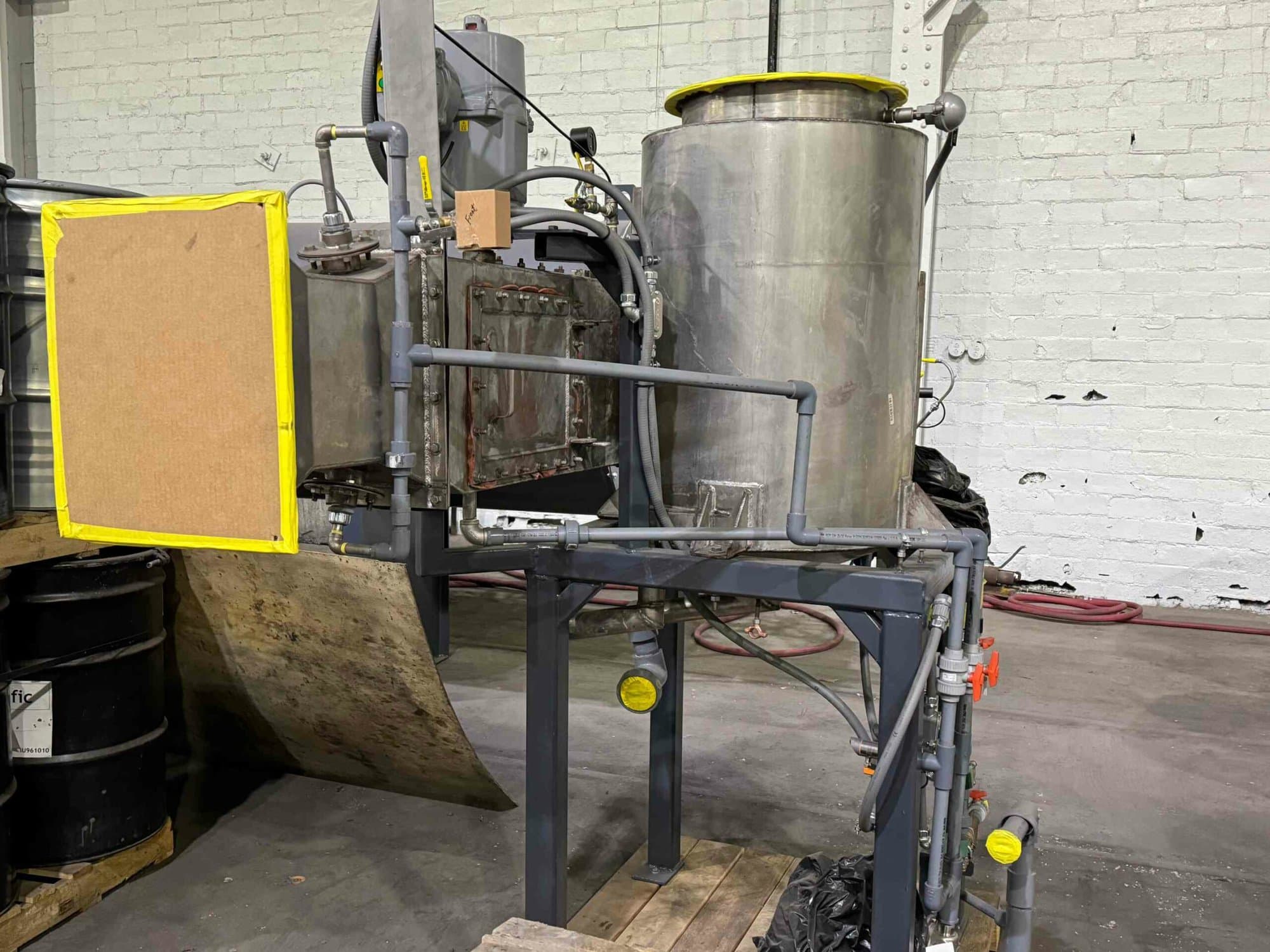 Thermal Oxidizer w/ Horizontally Fired Burner into Horizontal Oxidation Chamber