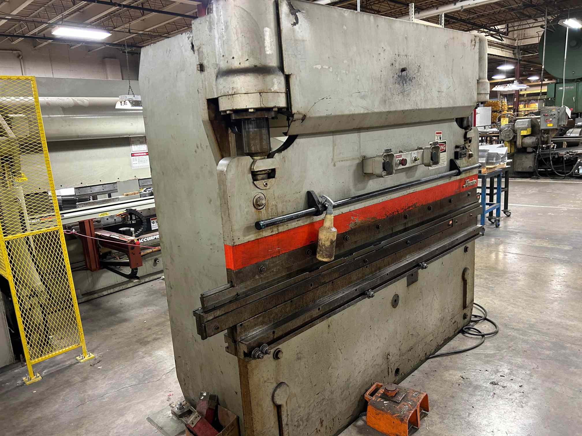 75 Ton x 8' Pacific J75-8 Press Brake